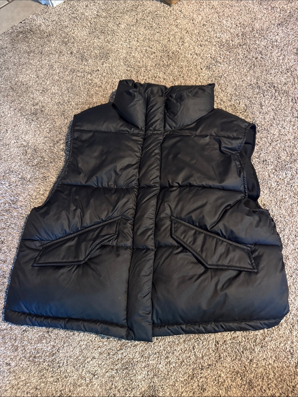 Men's H&M Black Puffer Vest